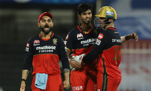 ഡിവില്ലിയേഴ്​സ് മിന്നി​; കൊൽക്കത്തയുടെ കഥ കഴിച്ച്​ ബാംഗ്ലൂർ