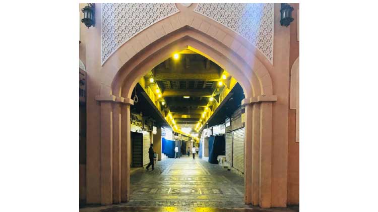 മത്ര സൂഖിലെ സ്ഥാപനങ്ങളുടെ പ്രവൃത്തിസമയത്തിൽ മാറ്റം മത്ര സൂഖിലെ സ്ഥാപനങ്ങളുടെ പ്രവൃത്തിസമയത്തിൽ മാറ്റം