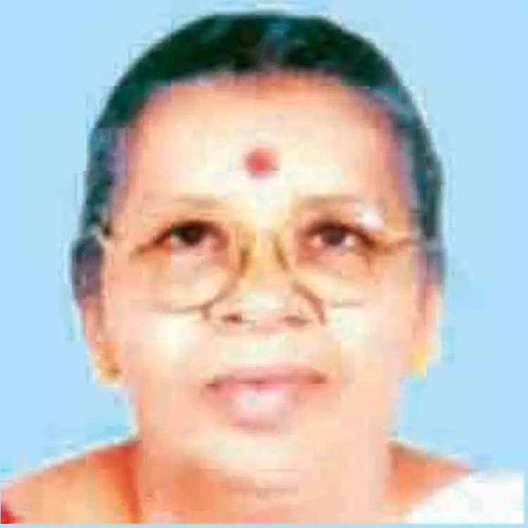 ര​ത്ന​മ്മ