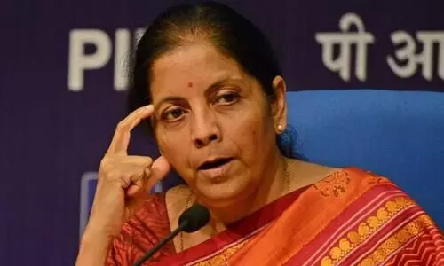 ബാങ്കുകളുടെ സർവീസ്​ ചാർജ്​ ഉയർത്തില്ലെന്ന്​ ധനമന്ത്രാലയം