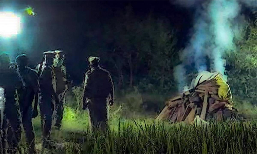 ഹാഥറസ്​: ജില്ല മജിസ്​ട്രേറ്റിനെതിരെ നടപടിയെടുക്കാത്തതെന്ത്​ ? –ഹൈകോടതി