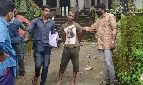 രണ്ട്​ കിലോ കഞ്ചാവും വടിവാളുമായി യുവാവ്​ അറസ്​റ്റിൽ