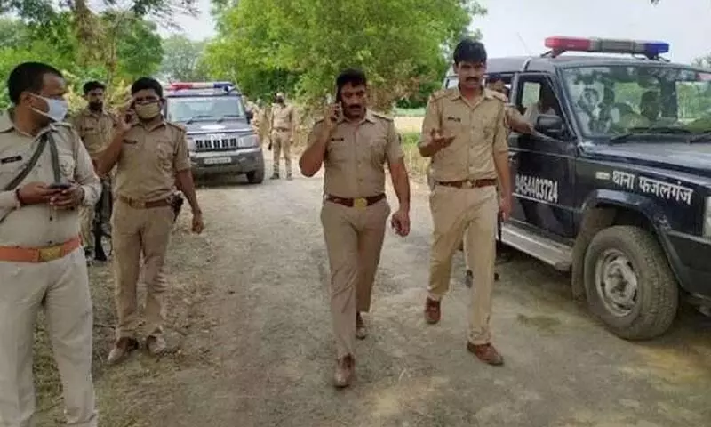 യു.പിയിൽ പ്രായപൂർത്തിയാകാത്ത ദലിത്​ പെൺകുട്ടികൾക്ക്​ നേരെ ആസിഡ്​ ആക്രമണം; മൂന്നുപേരും ആശുപത്രിയിൽ