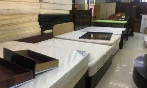 കോവിഡ്​ പ്രതിസന്ധിയിൽ ഉലഞ്ഞ്​ യൂസ്​ഡ്​ ഫർണിച്ചർ വിപണി