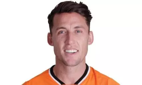 എ ലീഗ് താരം സ്​കോട്ട്​ നെവില്ലെയെ ടീമിലെത്തിച്ച്​ ഈസ്​റ്റ്​ ബംഗാൾ