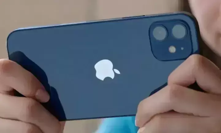 ഐഫോൺ 12-ലെ റേഡിയേഷൻ: ഫ്രഞ്ച് അധികൃതർക്ക് സോഫ്റ്റ്‌വെയർ അപ്‌ഡേറ്റ് നൽകി ആപ്പിൾ