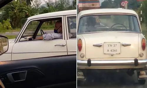 ഡ്രൈവറില്ലാതെ ഈ പ്രീമിയർ പദ്​മിനി ഇതെങ്ങോട്ടാ ഓവർടേക്ക്​ ചെയ്​ത്​ പോകു​ന്നത്​..?; വൈറലായി വിഡിയോ