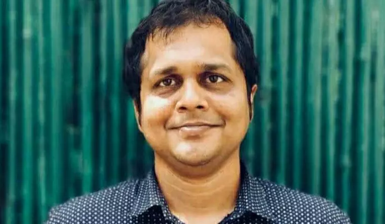 ഗവർണർ കസേര പിടിച്ചെടുത്ത മോശം സംഘിയാര്? സാകേത് ഗോഖലെ