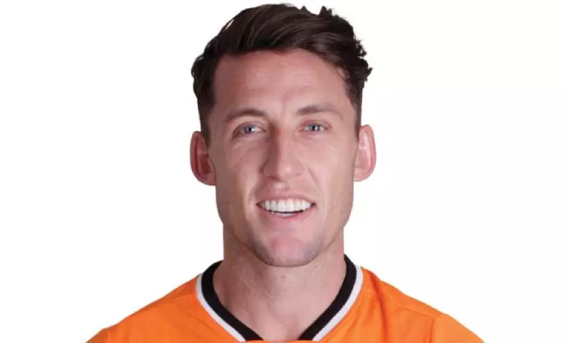 എ ലീഗ് താരം സ്​കോട്ട്​ നെവില്ലെയെ ടീമിലെത്തിച്ച്​ ഈസ്​റ്റ്​ ബംഗാൾ