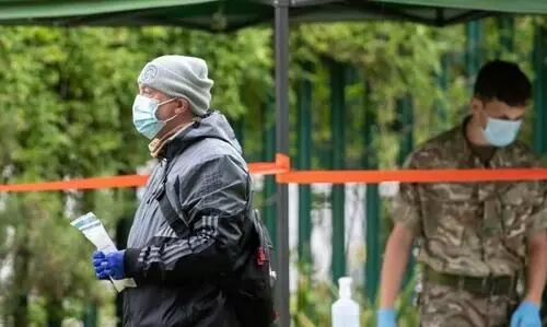 അഞ്ച് മിനിട്ടിൽ കോവിഡ് ഫലമറിയും; ടെസ്റ്റ് കിറ്റുമായി ഓക്സ്ഫോഡ് യൂനിവേഴ്സിറ്റി അഞ്ച് മിനിട്ടിൽ കോവിഡ് ഫലമറിയും; ടെസ്റ്റ് കിറ്റുമായി ഓക്സ്ഫോഡ് യൂനിവേഴ്സിറ്റി