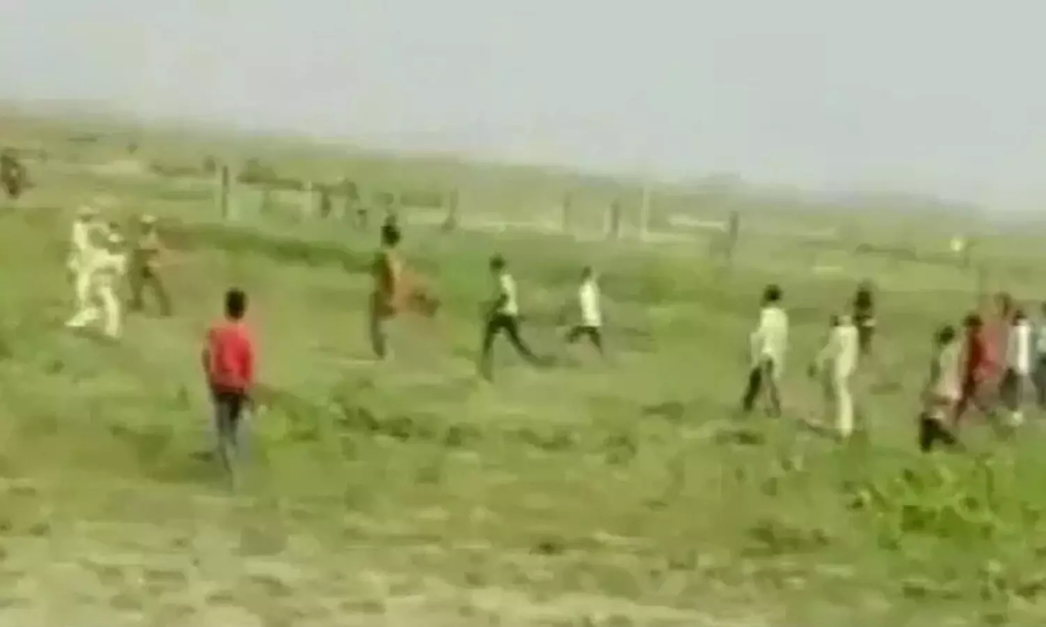 ആള്‍കൂട്ടത്തിനു നേരെ വെടിയുതിര്‍ത്ത് ഒരാളെ കൊന്ന നേതാവിനെ പിന്തുണച്ച് ബി.ജെ.പി എം.എല്‍.എ