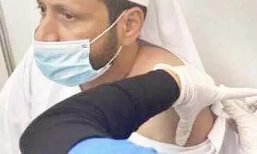 ഷാർജ പൊലീസ് മേധാവി കോവിഡ് വാക്സിൻ സ്വീകരിച്ചു