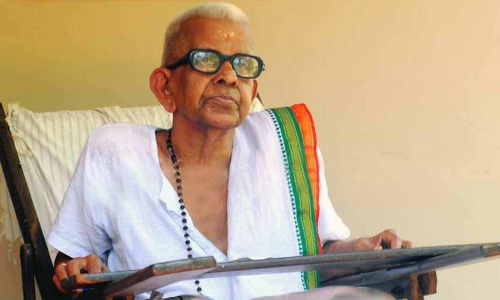 ഇരുപതാം നൂറ്റാണ്ടി​​െൻറ ഇതിഹാസം ; മലയാളത്തി​െൻറ ക്ലാസിക്