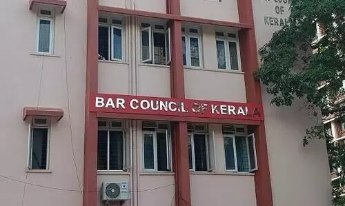 കോവിഡ്​കാലത്ത്​ ന്യായാധിപരും അഭിഭാഷകരും കൊമ്പുകോർക്കുന്നു