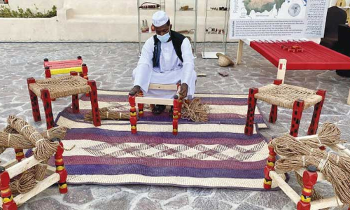 കതാറയിൽ പരമ്പരാഗത കരകൗശല പ്രദർശനം തുടങ്ങി