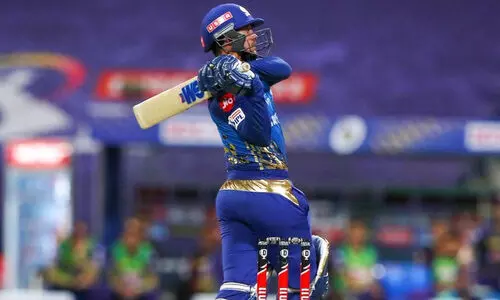 കൊൽക്കത്തയെ മോർഗനും രക്ഷിക്കാനായില്ല; അനായാസം മുംബൈ