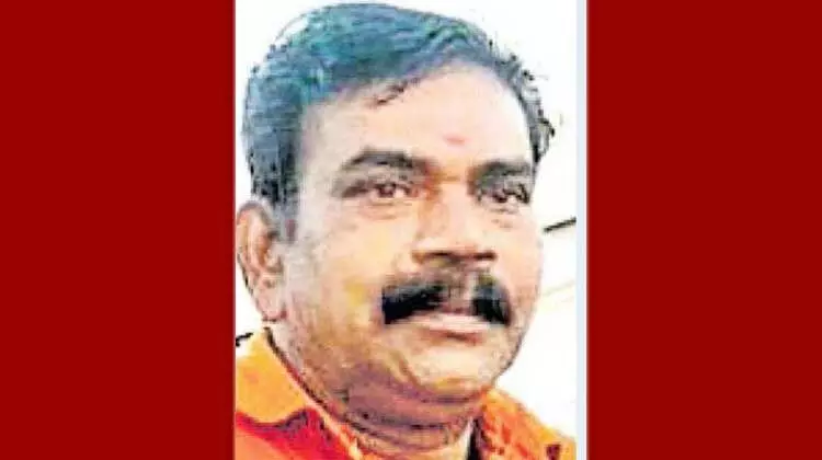 നാ​ട​ണ​യും​മു​ന്നേ രാ​ജു​വി​നെ മ​ര​ണം ത​ട്ടി​യെ​ടു​ത്തു