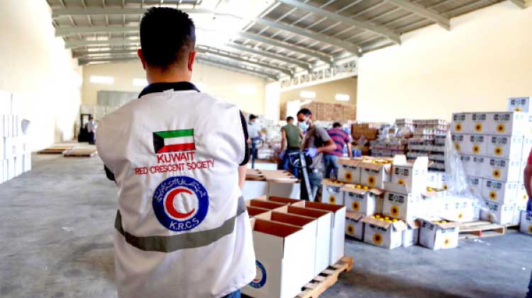 ഗസ്സയിലേക്ക് 10,000 ഭക്ഷ്യക്കിറ്റുകൾ നൽകി ഗസ്സയിലേക്ക് 10,000 ഭക്ഷ്യക്കിറ്റുകൾ നൽകി