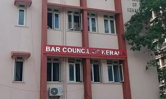 കോവിഡ്​കാലത്ത്​ ന്യായാധിപരും അഭിഭാഷകരും കൊമ്പുകോർക്കുന്നു