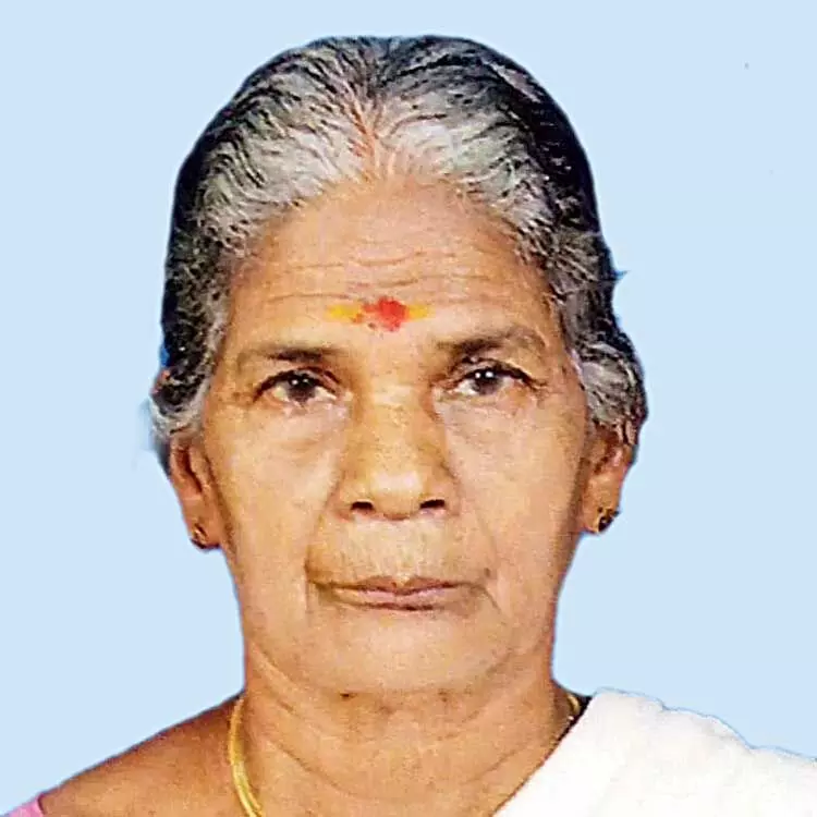 സു​മ​തി