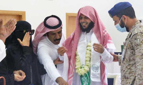 യു.എൻ മധ്യസ്ഥതയിലുള്ള ബന്ദി കൈമാറ്റ കരാർ: ഹൂതികൾ മോചിപ്പിച്ച 15 സൗദി സൈനികർ റിയാദിലെത്തി