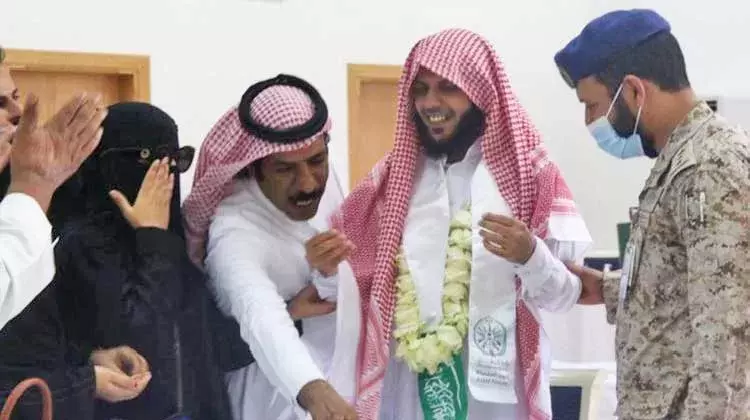 യു.എൻ മധ്യസ്ഥതയിലുള്ള ബന്ദി കൈമാറ്റ കരാർ: ഹൂതികൾ മോചിപ്പിച്ച 15 സൗദി സൈനികർ റിയാദിലെത്തി