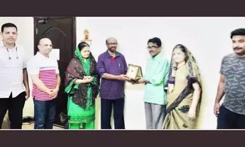 പടവ് കുടുംബവേദി യാത്രയയപ്പ് നൽകി