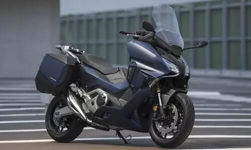 ഹോണ്ടയുടെ പതാകവാഹകൻ ഫോർസ 750 പുറത്തിറക്കി; കരുത്ത്​ 57 കുതിരശക്​തി