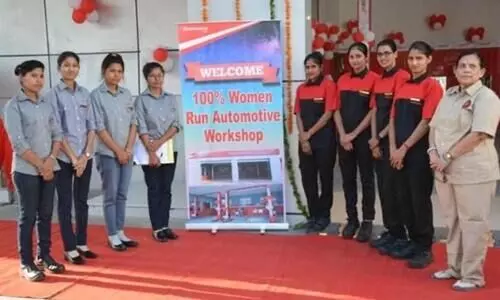 ഇൗ വർക്​ഷോപ്പിൽ സ്​ത്രീകൾ മാത്രം; ഇന്ത്യയിലെ ആദ്യ ആൾ വിമൺവർക്​ഷോപ്പ്​ വാർഷിക നിറവിൽ