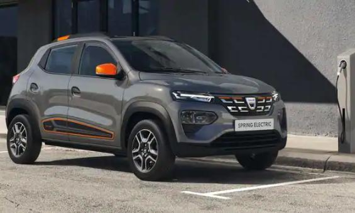 ഏറ്റവും വിലകുറഞ്ഞ ഇ.വി; ​ലോകത്തെ ഞെട്ടിക്കാനൊരുങ്ങി ക്വിഡ്​