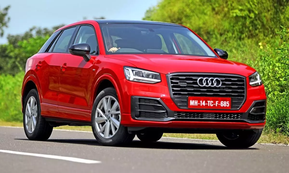 ഒാഡി ക്യൂ 2 വിൽപ്പന തുടങ്ങി; വില 34.99 ലക്ഷം മുതൽ ഒാഡി ക്യൂ 2 വിൽപ്പന തുടങ്ങി; വില 34.99 ലക്ഷം മുതൽ