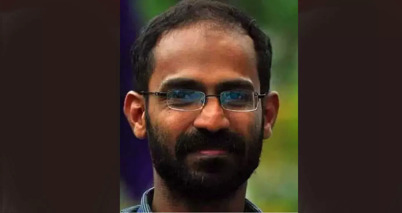 മാധ്യമ പ്രവർത്തകൻ സിദ്ധീഖ് കാപ്പനെ കൂടുതൽ കേസിലുൾപ്പെടുത്തി യു.പി. പൊലീസ് മാധ്യമ പ്രവർത്തകൻ സിദ്ധീഖ് കാപ്പനെ കൂടുതൽ കേസിലുൾപ്പെടുത്തി യു.പി. പൊലീസ്