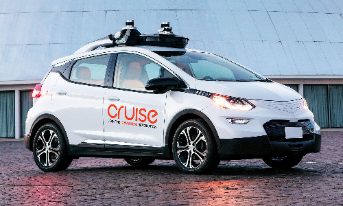 ഡ്രൈവറില്ലാ കാറുകൾ പൊതുനിരത്തി​ലോടും; റോബോടാക്​സിയുമായി ജി.എമ്മും ആമസോണും