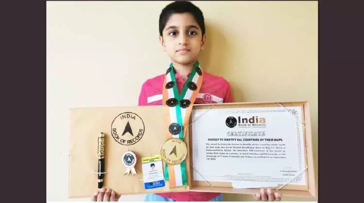 ഇന്ത്യൻ ബുക്ക് ഓഫ് റെക്കോഡില്‍ ഇടംനേടി മലയാളി ബാലന്‍