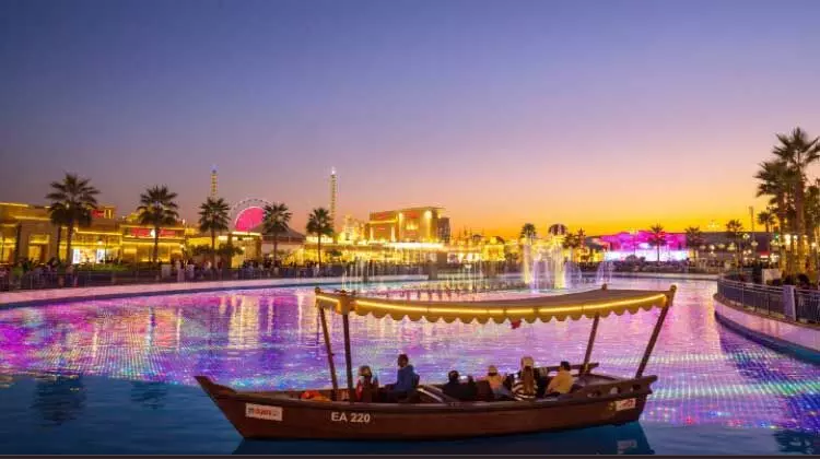 േഗ്ലാ​ബ​ൽ വി​ല്ലേ​ജി​ലേ​ക്ക്​ ബ​സ്​ സ​ർ​വി​സ്​ തു​ട​ങ്ങു​ന്നു