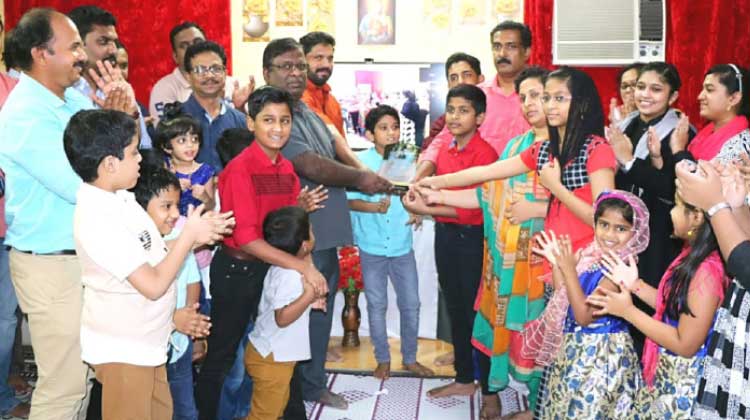 യാത്രയയപ്പ് നൽകി യാത്രയയപ്പ് നൽകി