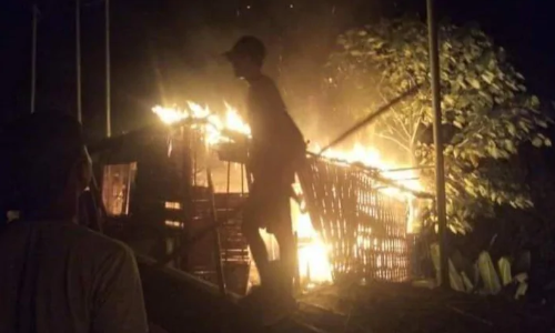 അസം-മിസോറാം അതിർത്തിയിൽ സംഘർഷം; മുഖ്യമന്ത്രിമാർ ഫോണിൽ ചർച്ച നടത്തി