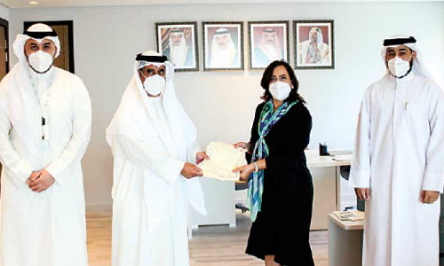 ബ​ഹ്റൈ​നി​ലെ ആ​ദ്യ മെ​ഡി​ക്ക​ല്‍ മാ​സ്​​ക്​ നി​ര്‍മാ​ണ ഫാ​ക്​​ട​റി​ക്ക്​ അ​നു​മ​തി