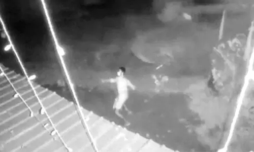 കാരയാട് മുസ്​ലിംലീഗ് ഓഫിസിനു നേരെ ആക്രമണം