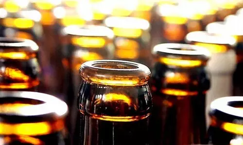 വ്യാജമദ്യം കഴിച്ച്​ കഞ്ചിക്കോട്​ മൂന്ന്​ മരണം; ആറു പേര്‍ ആശുപത്രിയിൽ