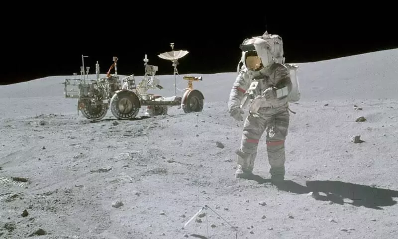 ചന്ദ്രനിൽനിന്ന്​ ഒരു സെൽഫിയെടുത്ത്​ ട്വിറ്ററിലിട്ടാലോ​?; ഇനി ചന്ദ്രനിലും ഫോർ ജി കണക്​ടിവിറ്റി