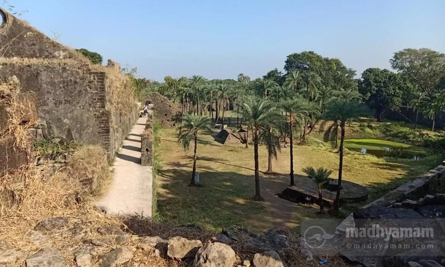 vasai fort