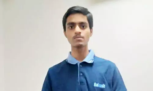 നീറ്റ് പരീക്ഷ: പിഴവ് തിരുത്തിയപ്പോൾ മൃദുൽ റാവത്തിന് ഇരട്ടി മാർക്കും ഒന്നാം സ്ഥാനവും