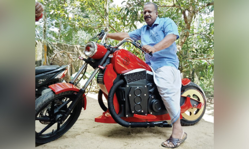 മാസ് ശരിക്കും മാസാണ്