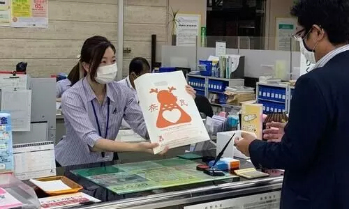 മാനുകൾക്ക് ഇനി ബാഗും തിന്നാം; ജപ്പാനിൽനിന്ന് ഒരു പ്രകൃതിസൗഹൃദ മാതൃക