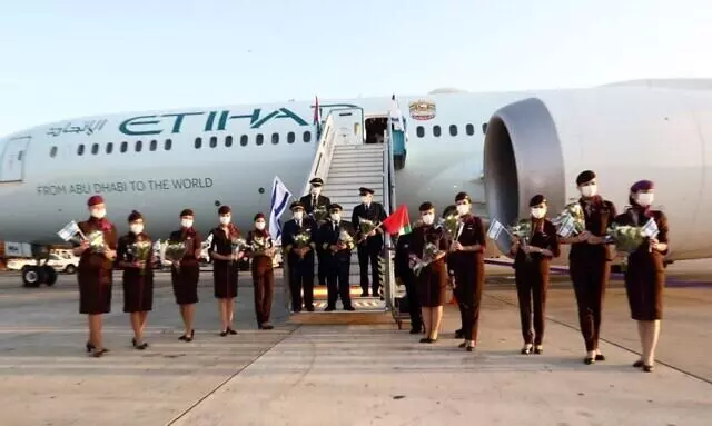 യു.​എ.​ഇ​ ക​മേ​ഴ്​​സ്യ​ൽ യാ​ത്രാ​വി​മാ​നം ഇ​സ്രാ​യേ​ലി​ൽ