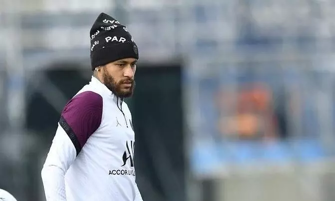 മെസ്സി x ക്രിസ്​റ്റ്യാനോ; വെയ്​റ്റിങ്...