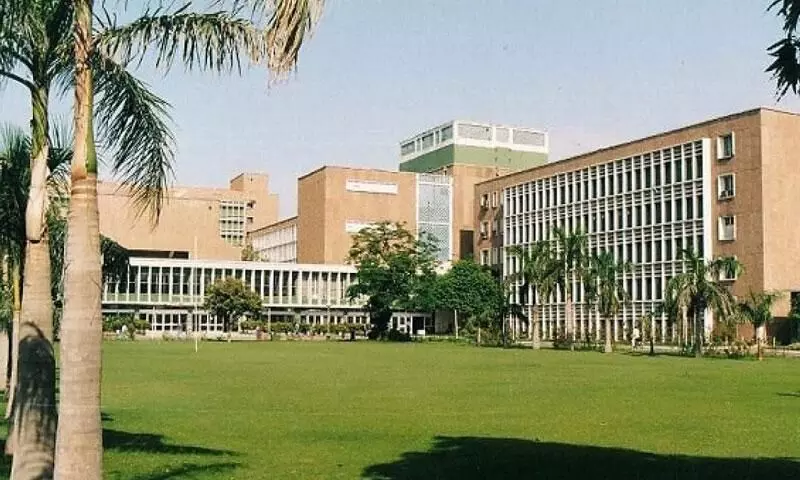 കോവിഡ്; 11കാരിയുടെ തലച്ചോറിലെ നാഡിക്ക് ക്ഷതം കോവിഡ്; 11കാരിയുടെ തലച്ചോറിലെ നാഡിക്ക് ക്ഷതം