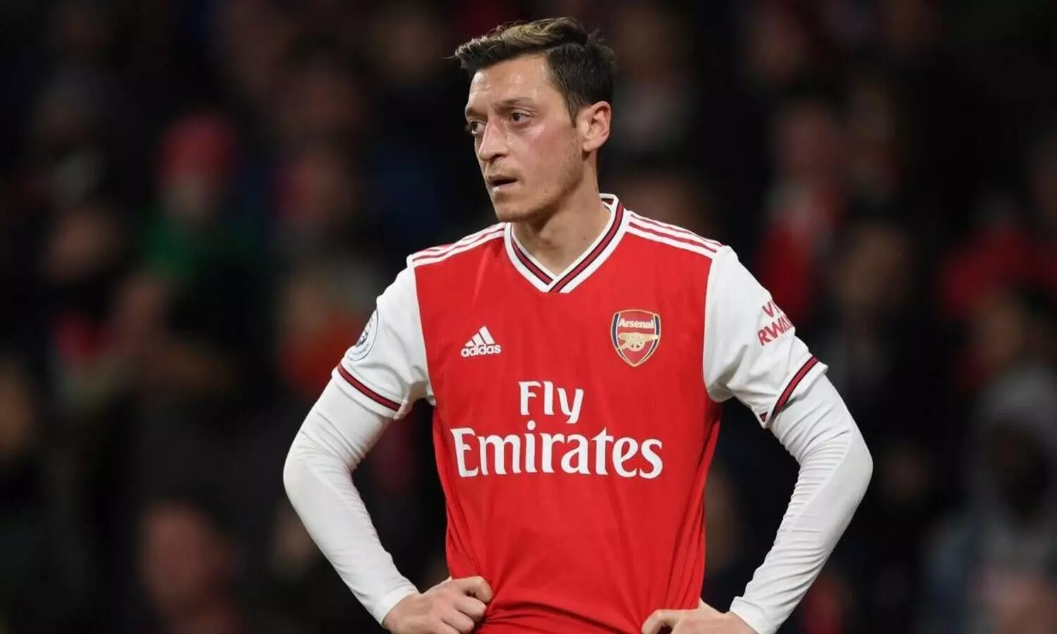 ഇതുവരെയും മൗനം പാലിച്ചു, ഇനി വയ്യ; നീതിക്കായി പോരാടും-ആഴ്​സനലി​നെതിരെ വൈകാരിക കുറിപ്പുമായി ഓസിൽ