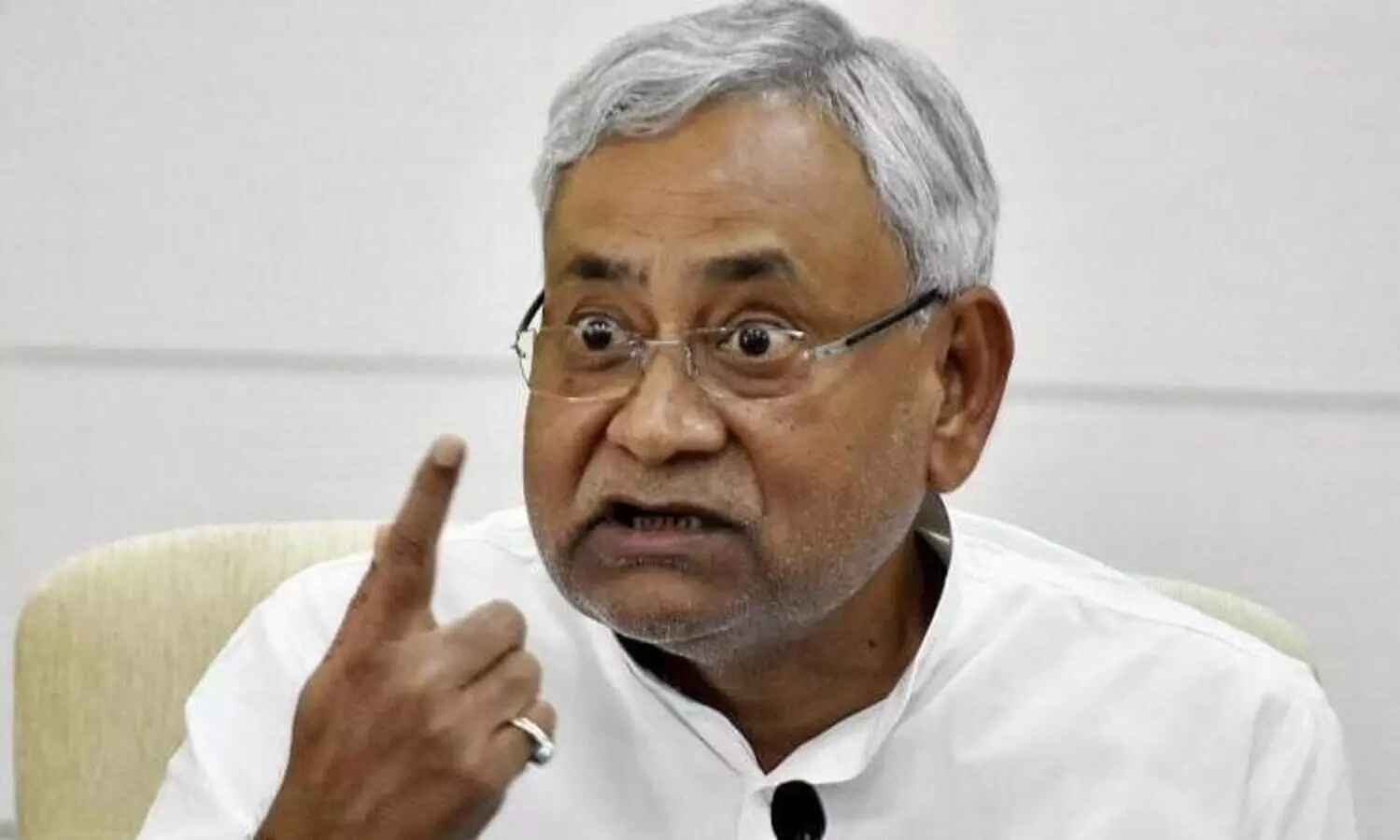 സ്വന്തം സമ്മേളനത്തിൽ ലാലുവിന്​ സിന്ദാബാദ്​ വിളി; ക്ഷുഭിതനായി നീതീഷ്​